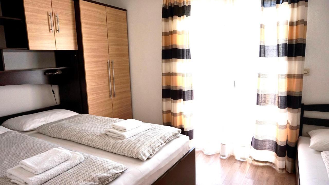 Apartments Maris Starigrad Paklenica Εξωτερικό φωτογραφία