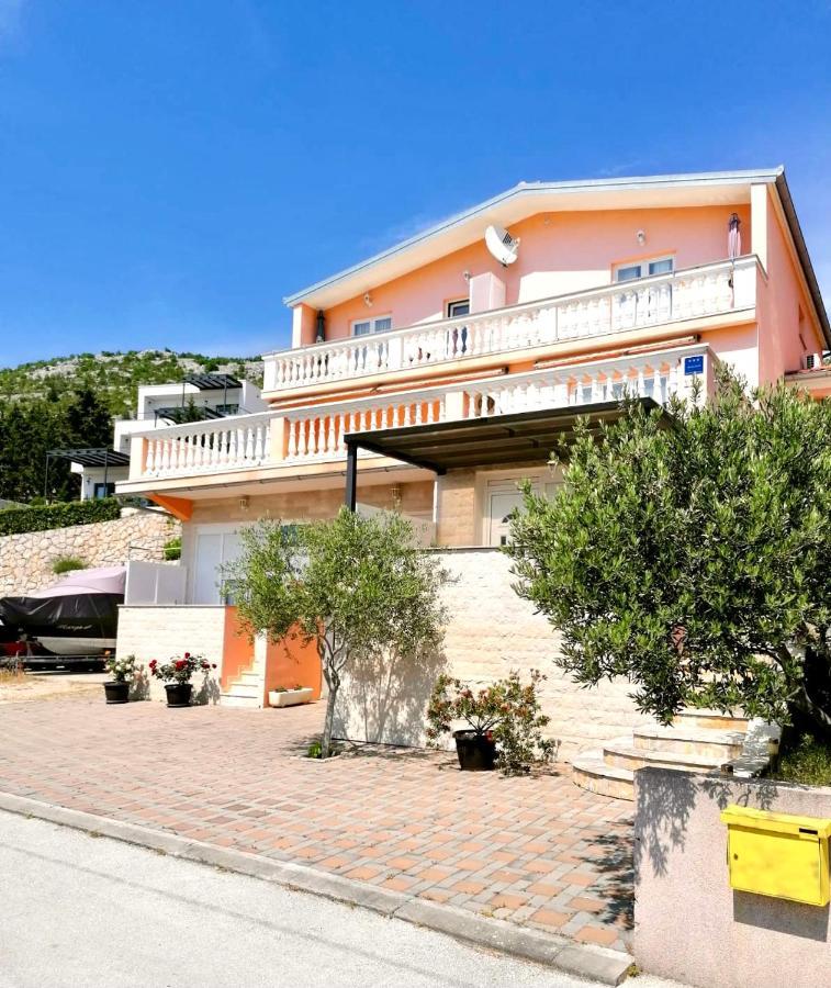 Apartments Maris Starigrad Paklenica Εξωτερικό φωτογραφία