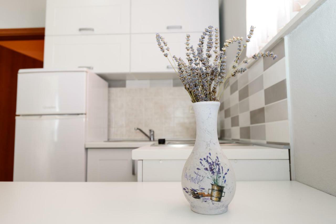 Apartments Maris Starigrad Paklenica Εξωτερικό φωτογραφία